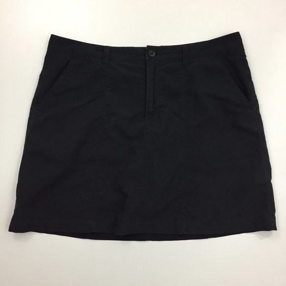 PATAGONIA Black Zip Pockets Active Wear Skorts - Picture 3 of 13